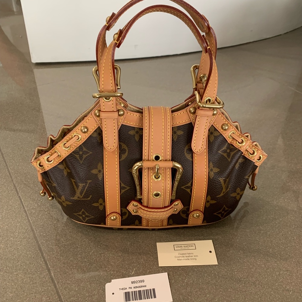 Brand New Louis Vuitton Monogram Canvas Theda PM